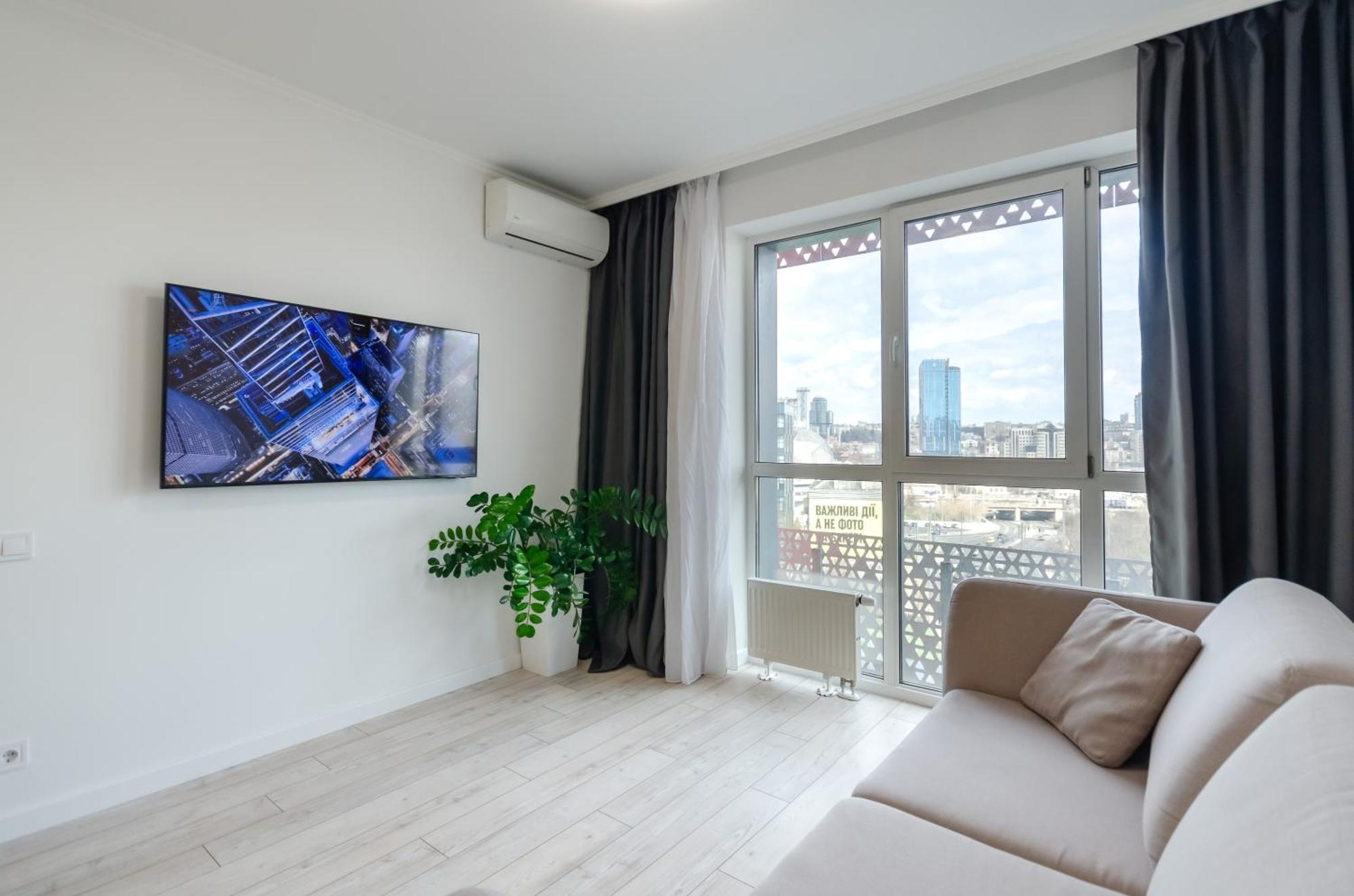 Petrovdom 7-27 In Rc Kvartet Cozy Apartment Nearby With Central Railway Station Kyiv Exterior photo